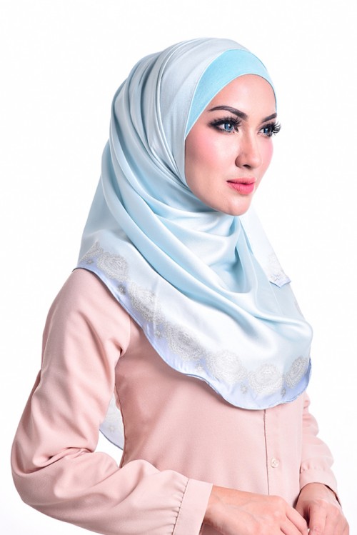 ALAAINA INSTANT SHAWL