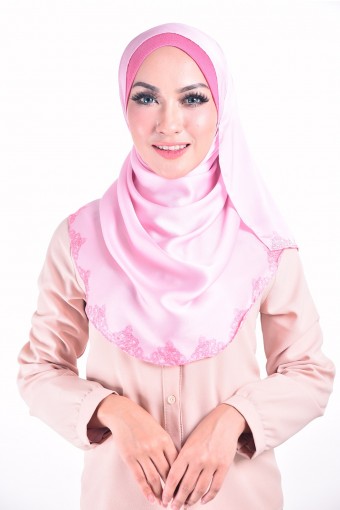 ALAAINA INSTANT SHAWL