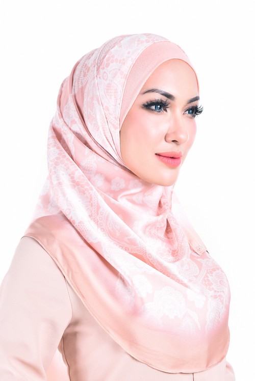 ALAAINA INSTANT SHAWL