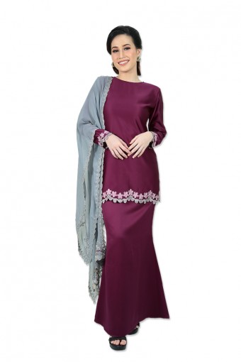 BAJU KURUNG CAYRA LILY