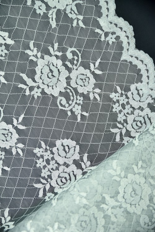 PLAIN JAPANESE LACE