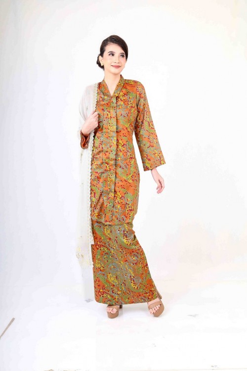 KEBAYA AALIA SWISS COTTON HERMES