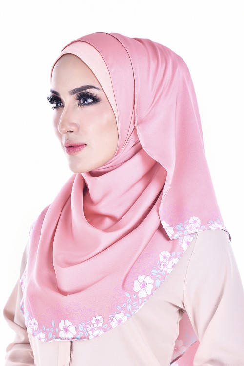 ALAAINA INSTANT SHAWL